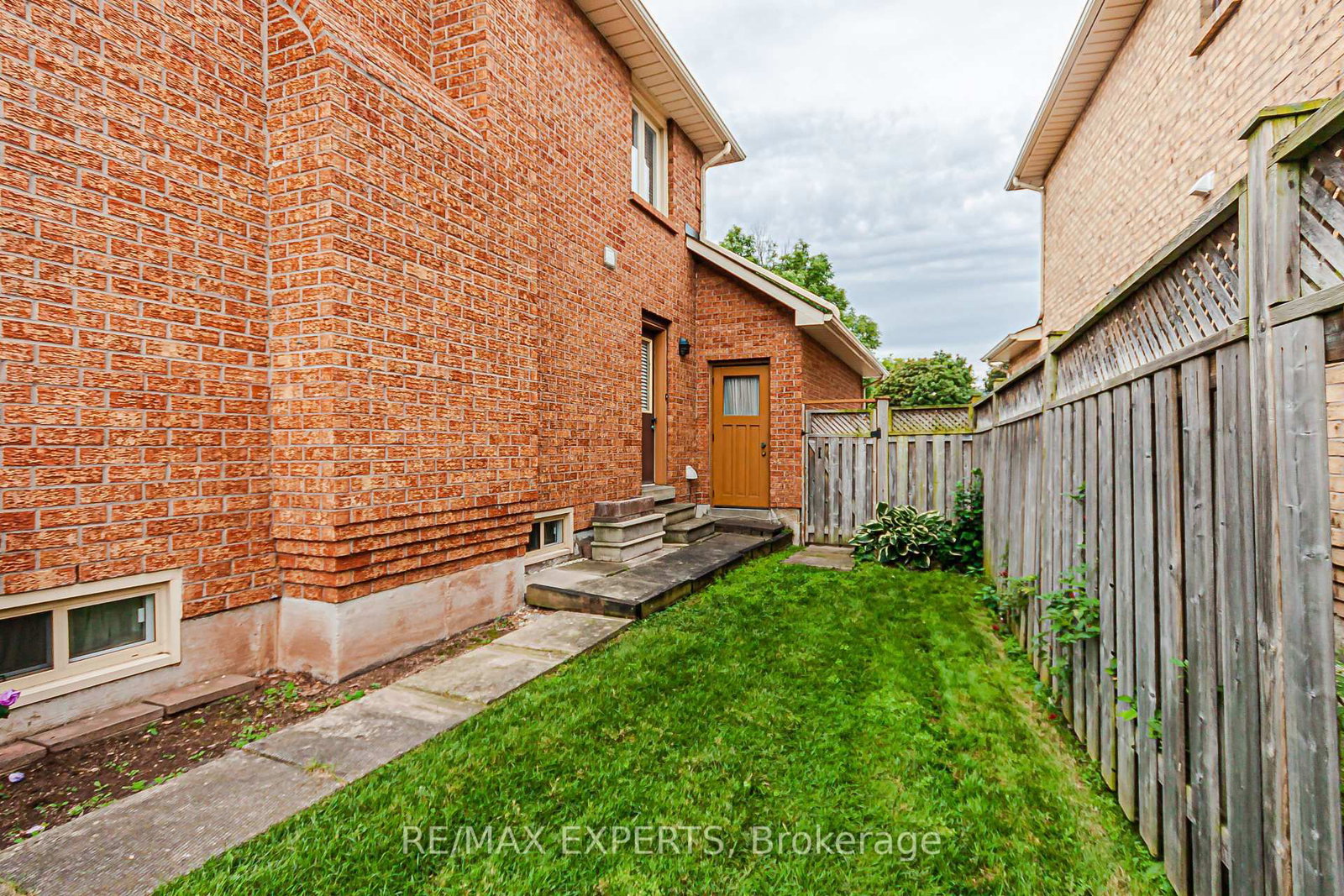 1343 Greenwood Crescent • Oakville, ON photo 47