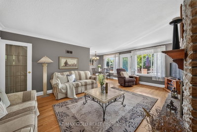 29 Treleaven Drive • Brampton, ON photo 5