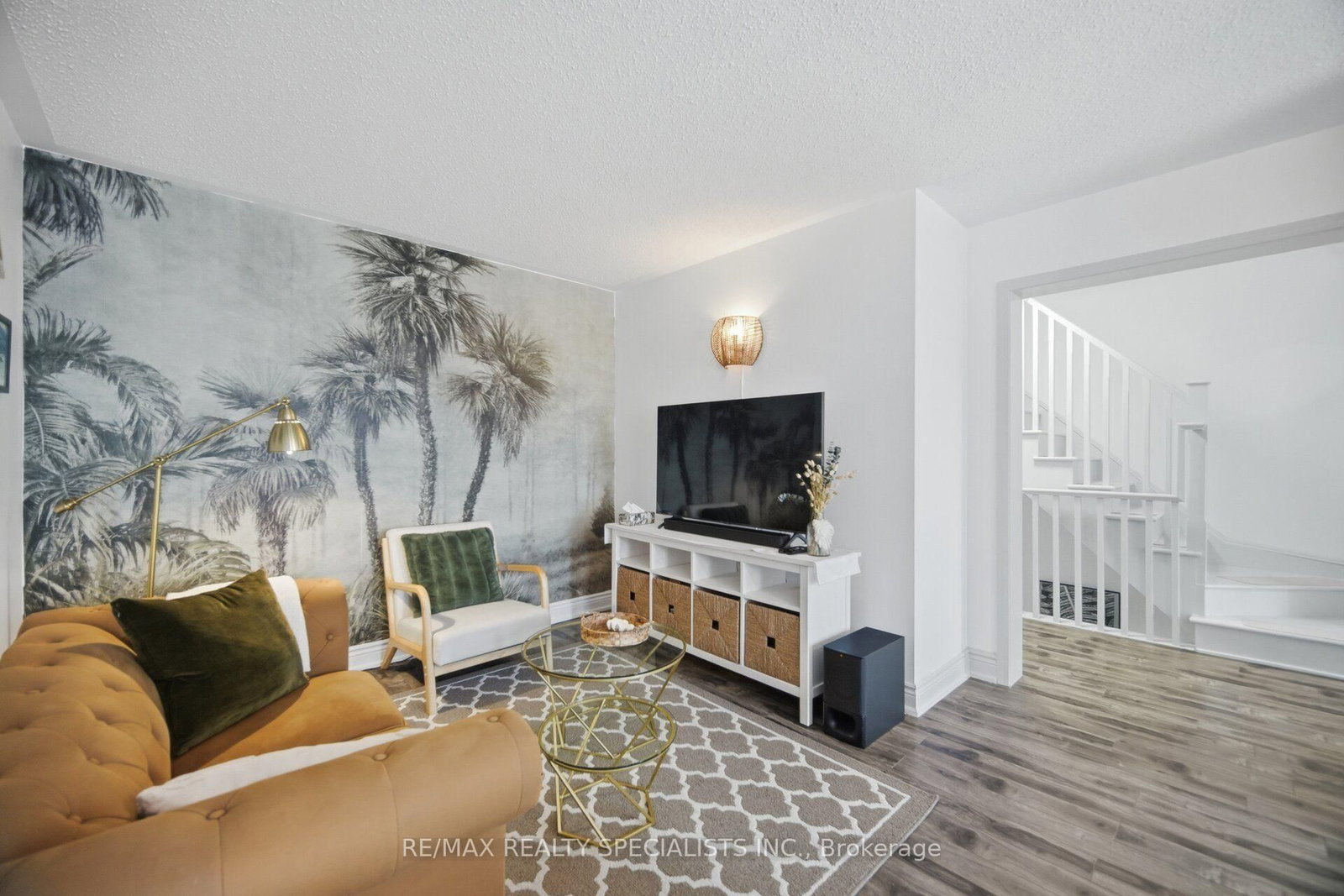 220 Mortimer Crescent • Milton, ON photo 12