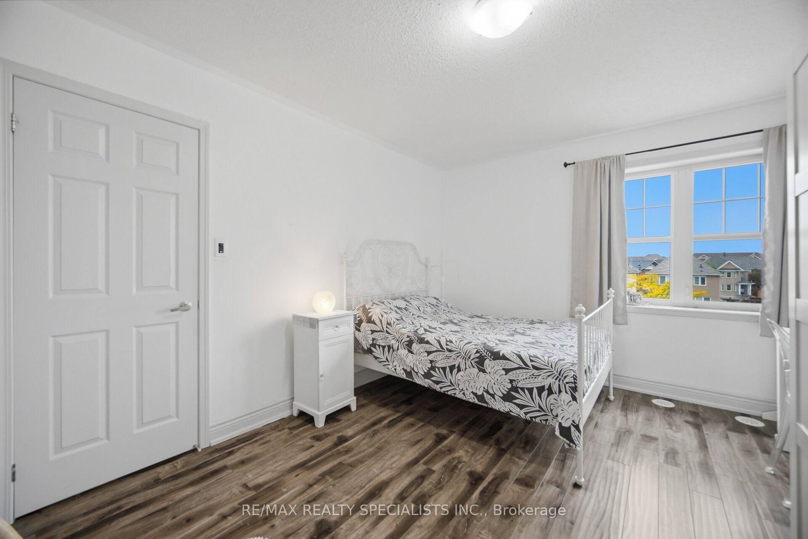 220 Mortimer Crescent • Milton, ON photo 28