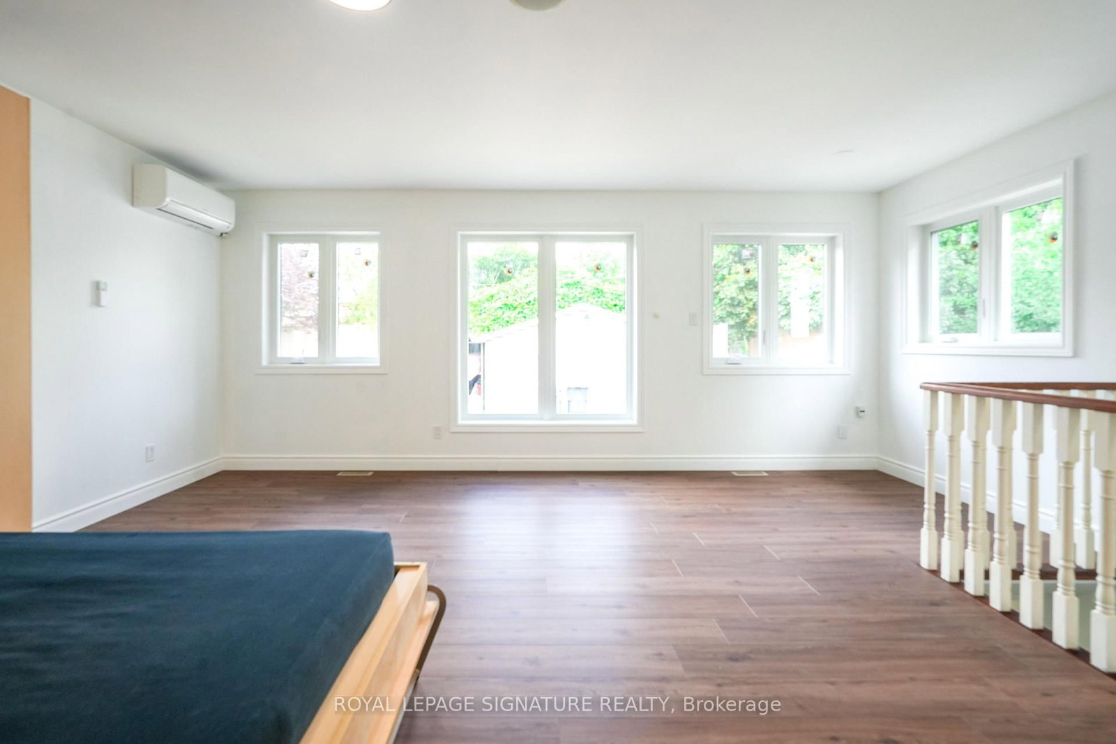 674 Abana Rd, Mississauga, view 3