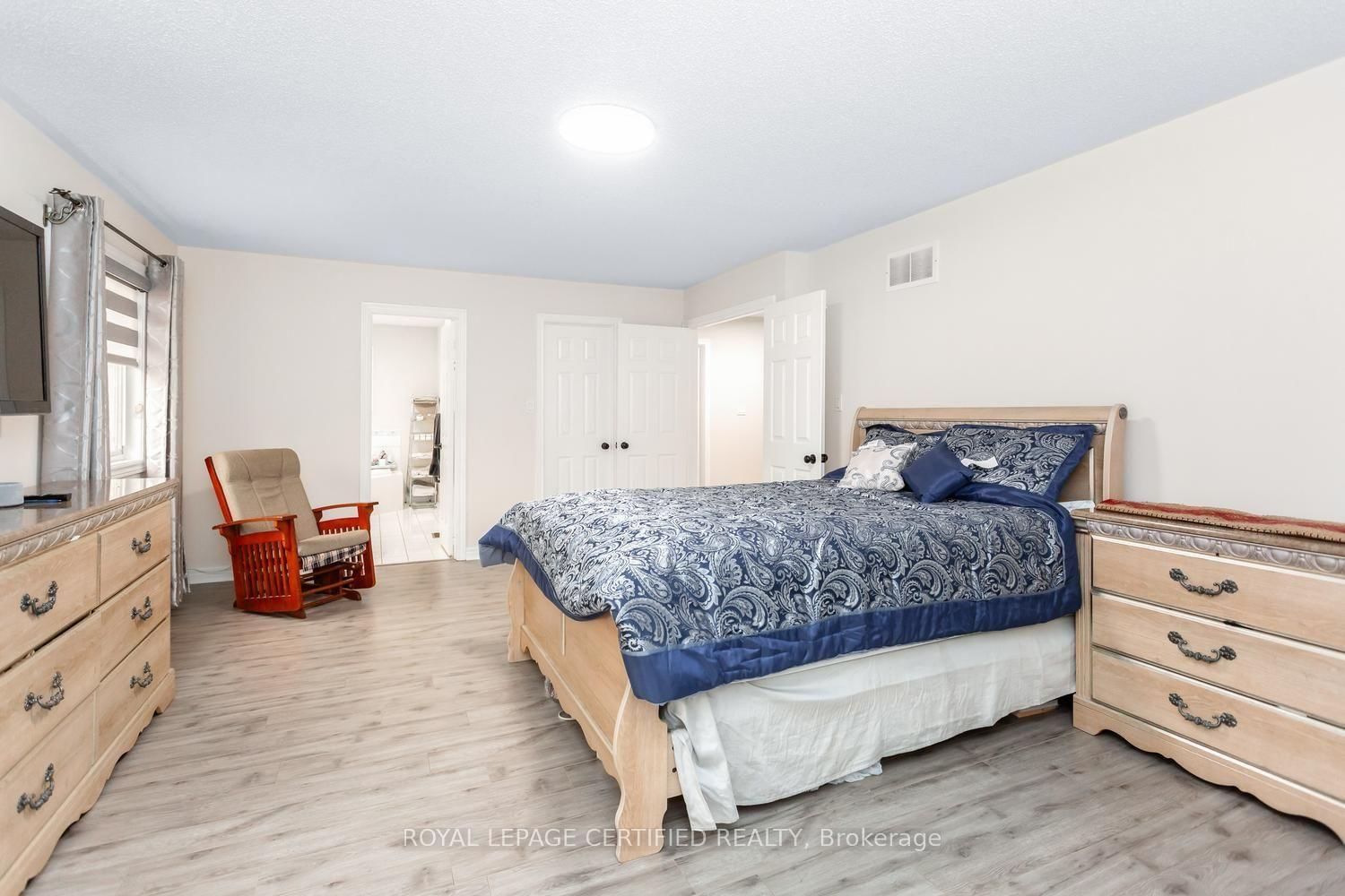 5902 Agean Drive • Mississauga, ON photo 19