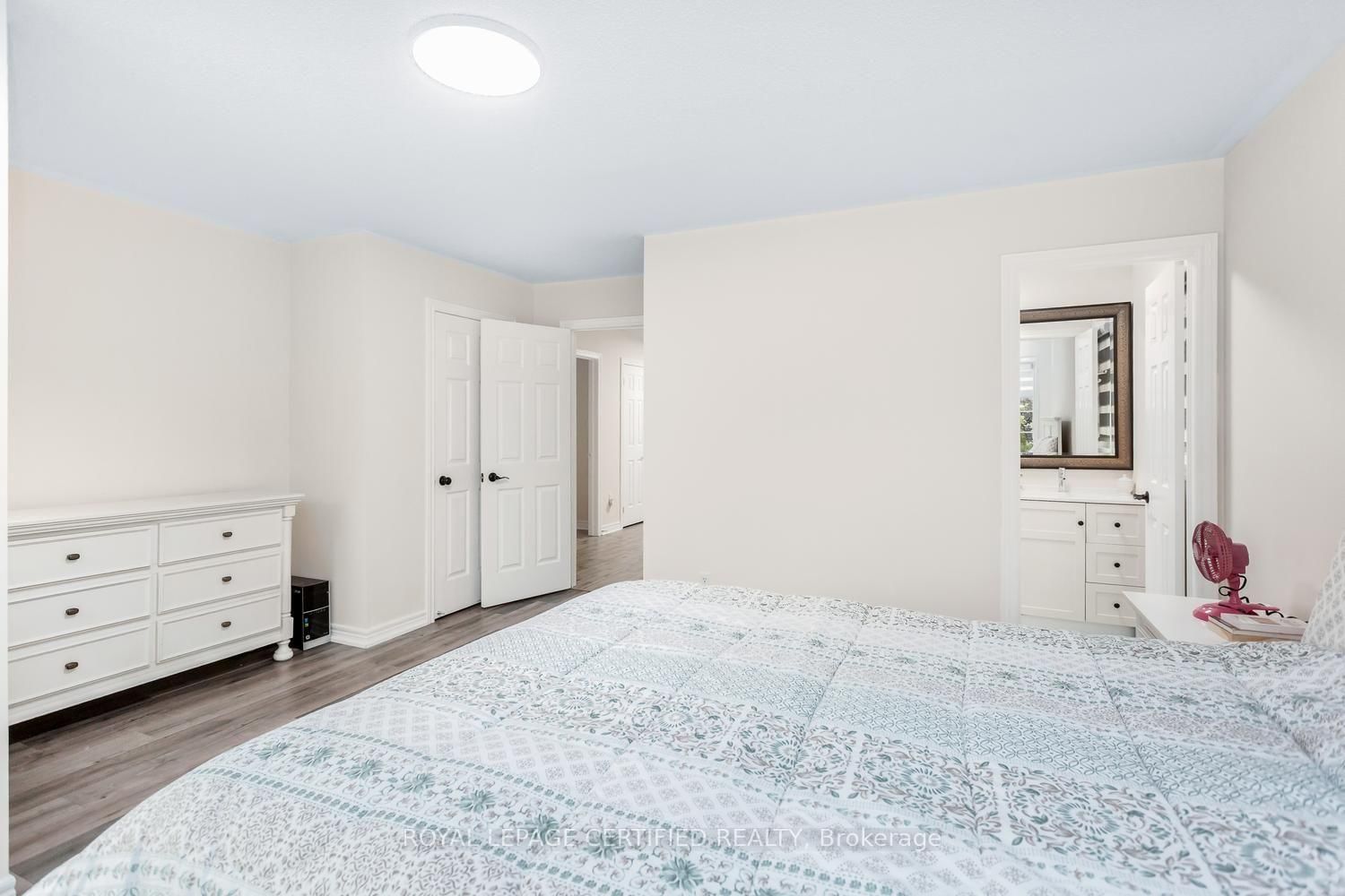 5902 Agean Drive • Mississauga, ON photo 23