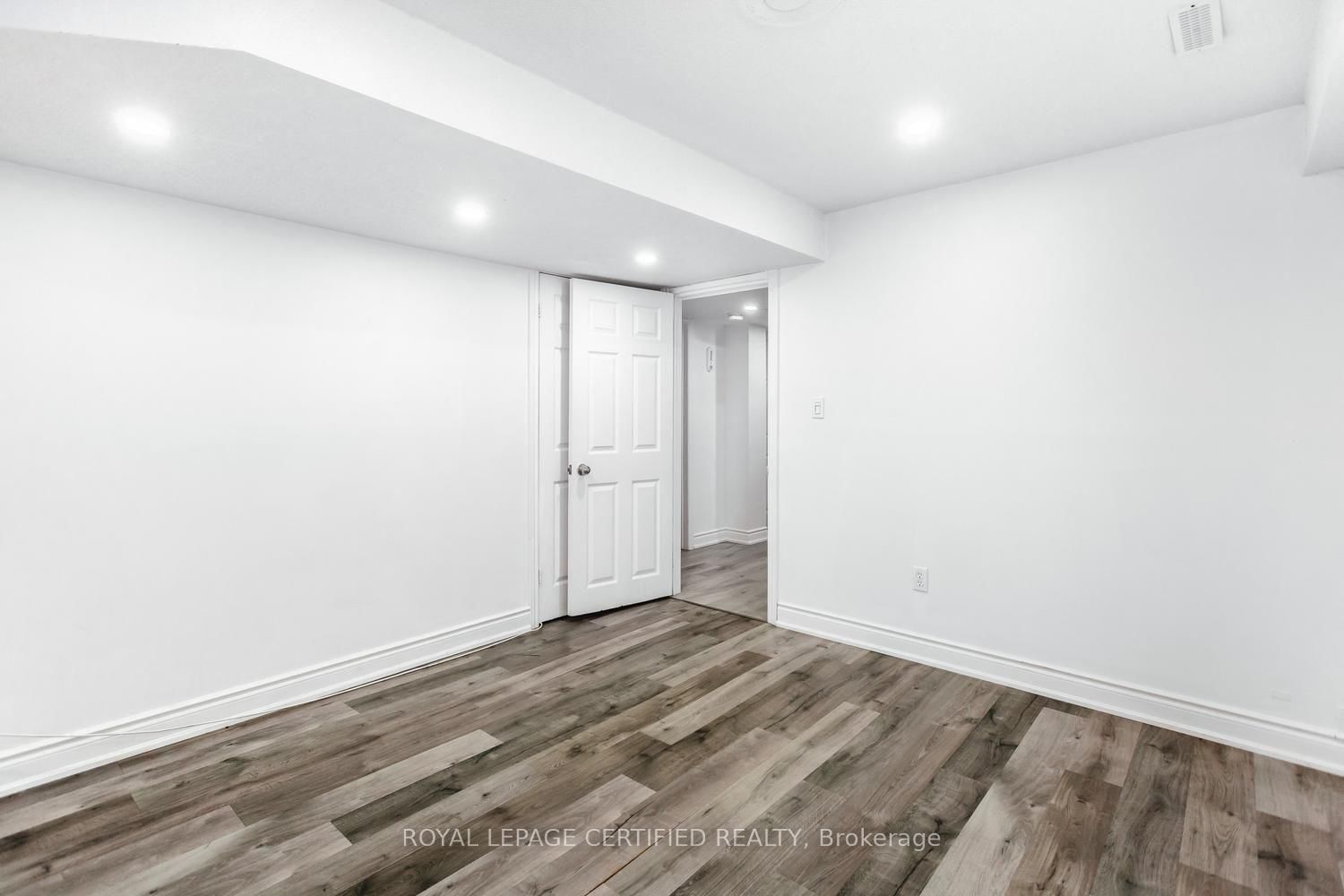 5902 Agean Drive • Mississauga, ON photo 42