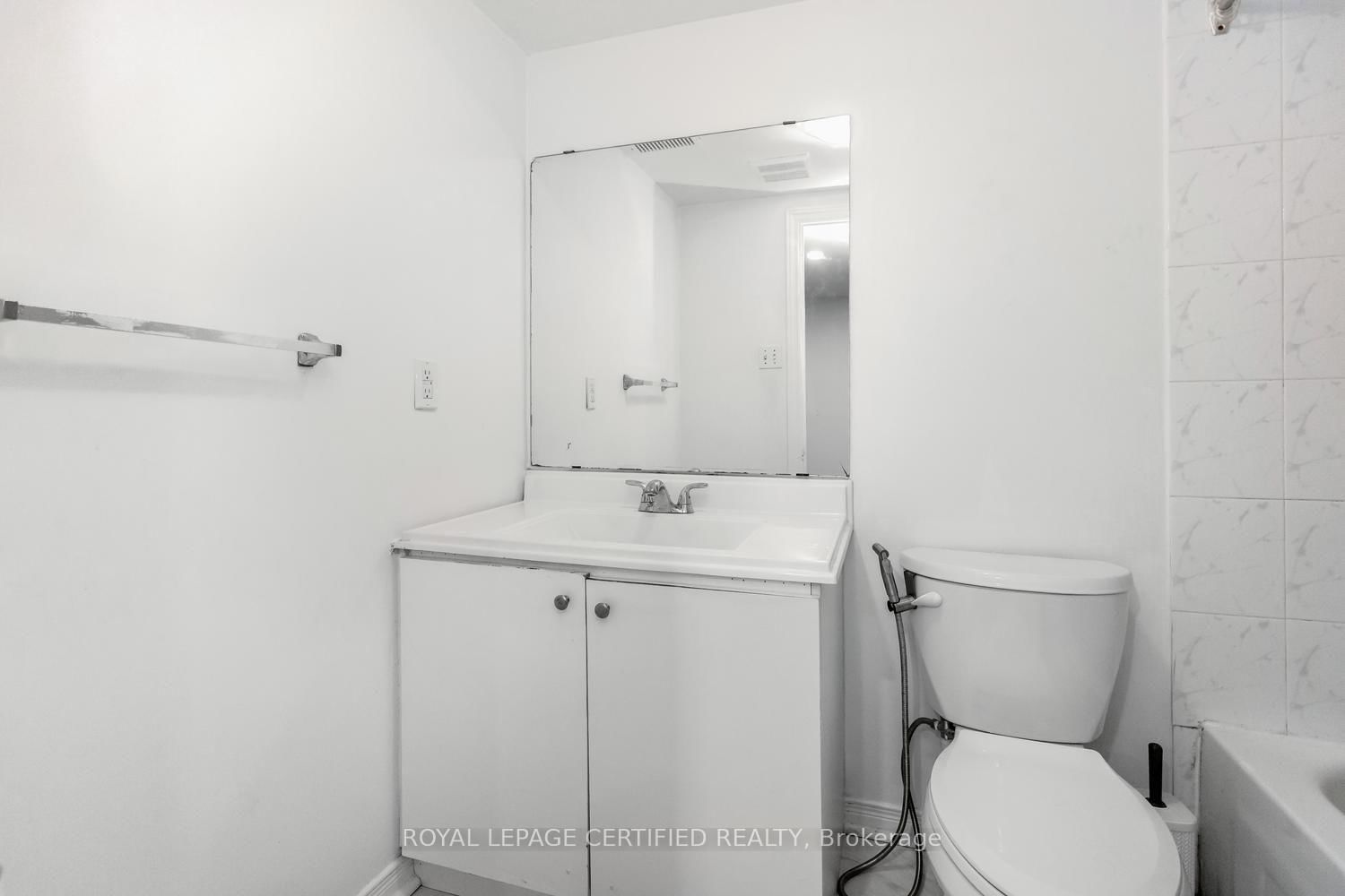 5902 Agean Drive • Mississauga, ON photo 43