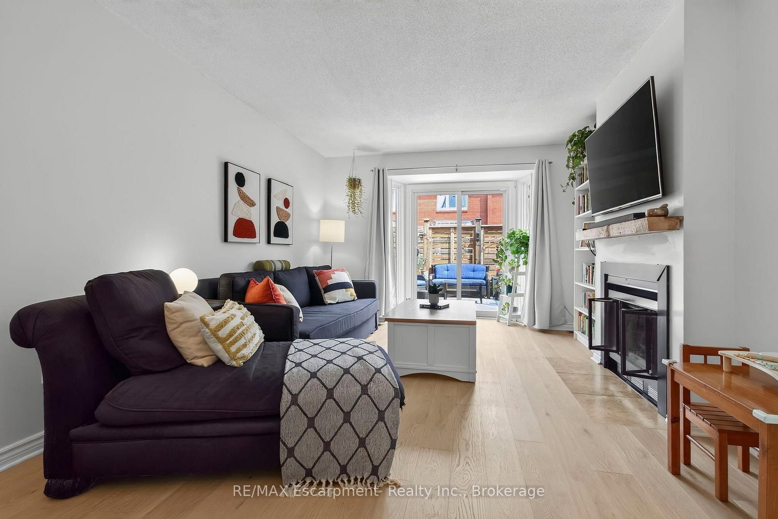 895 Maple Avenue • #425 • Burlington, ON photo 14