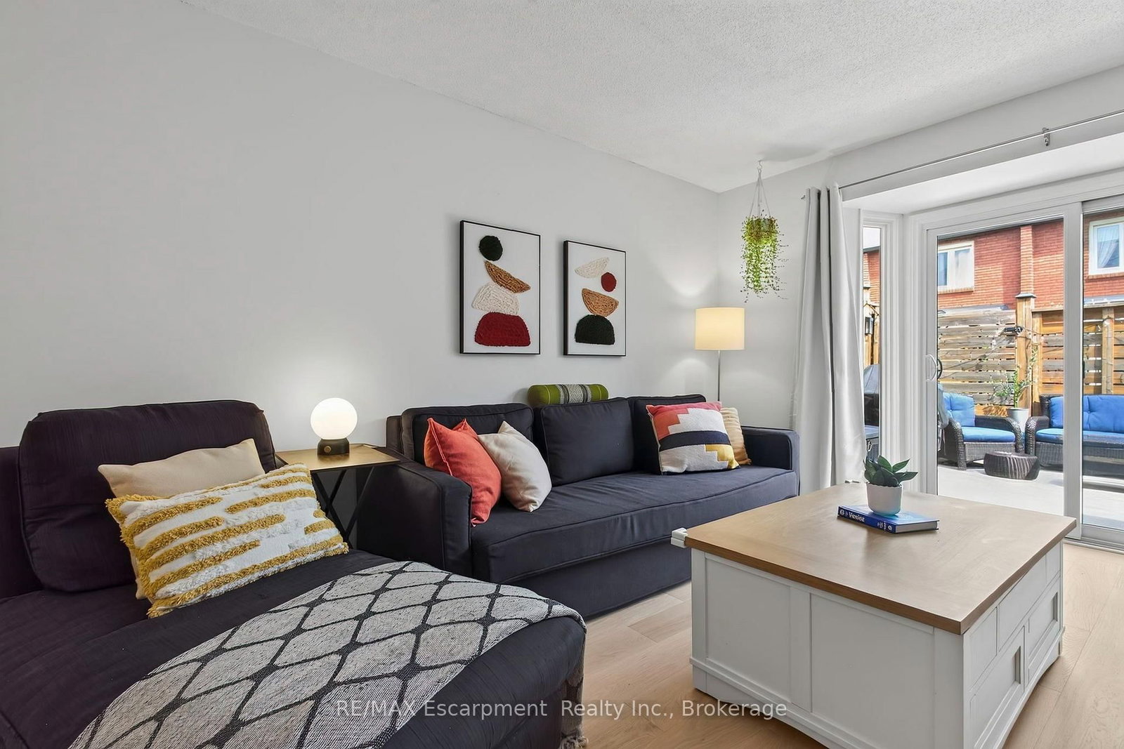 895 Maple Avenue • #425 • Burlington, ON photo 16