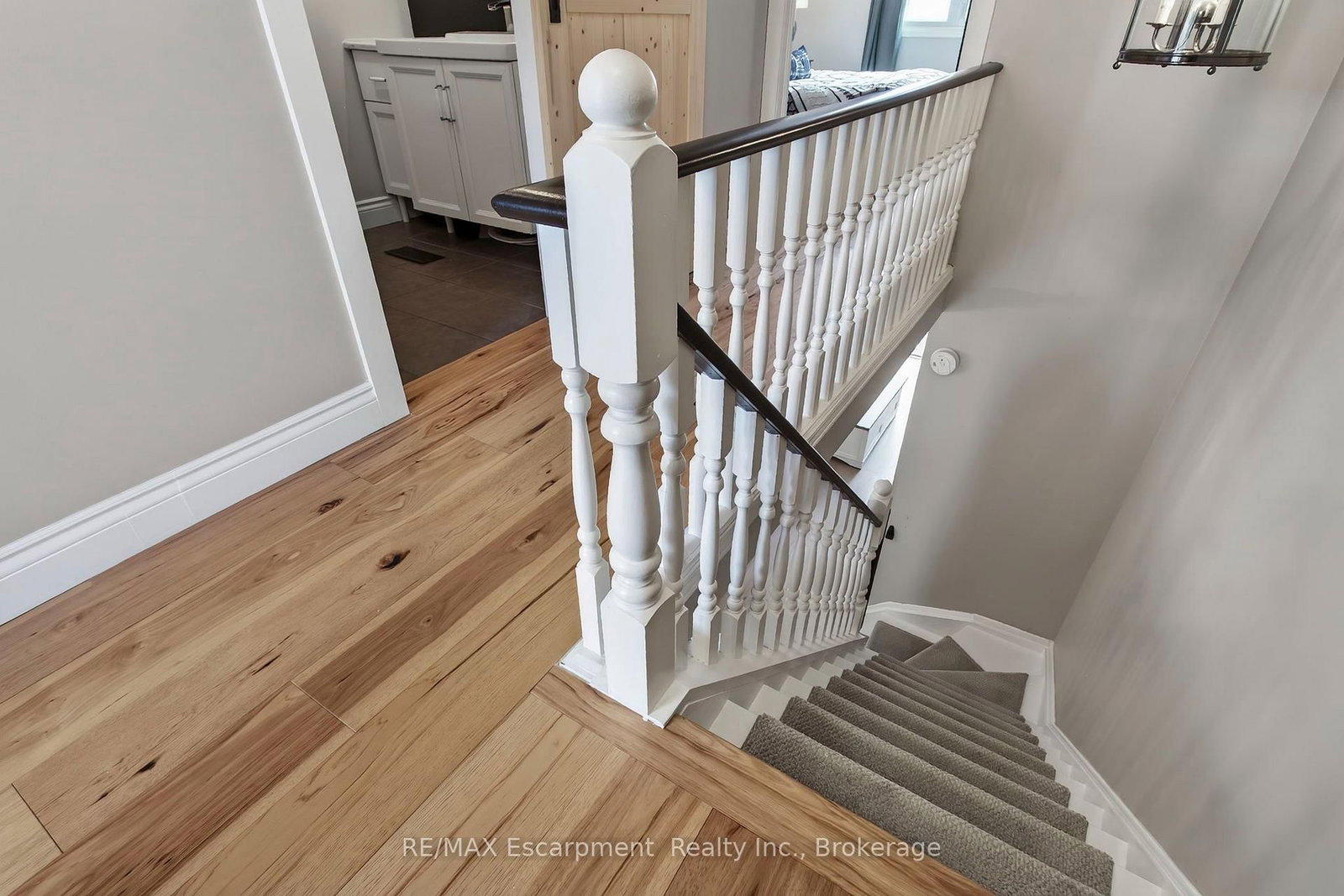 895 Maple Avenue • #425 • Burlington, ON photo 24