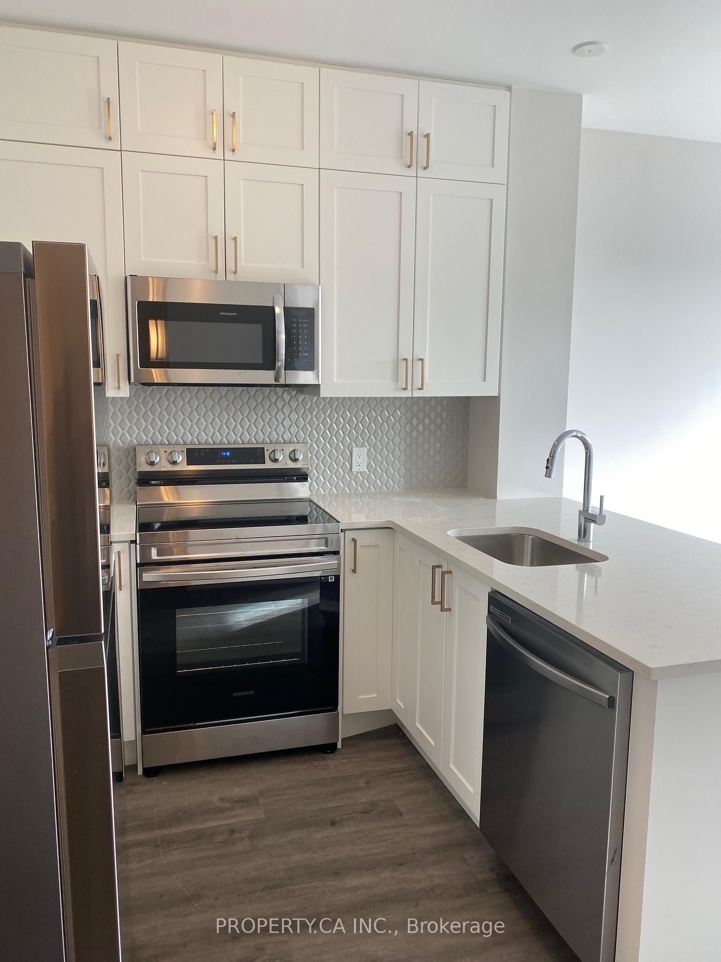 321 - 470 Gordon Krantz Avenue, Milton 4
