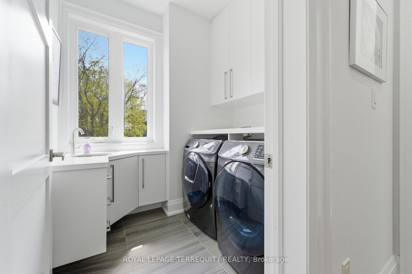 130 Edgecroft Road • Toronto, ON photo 30
