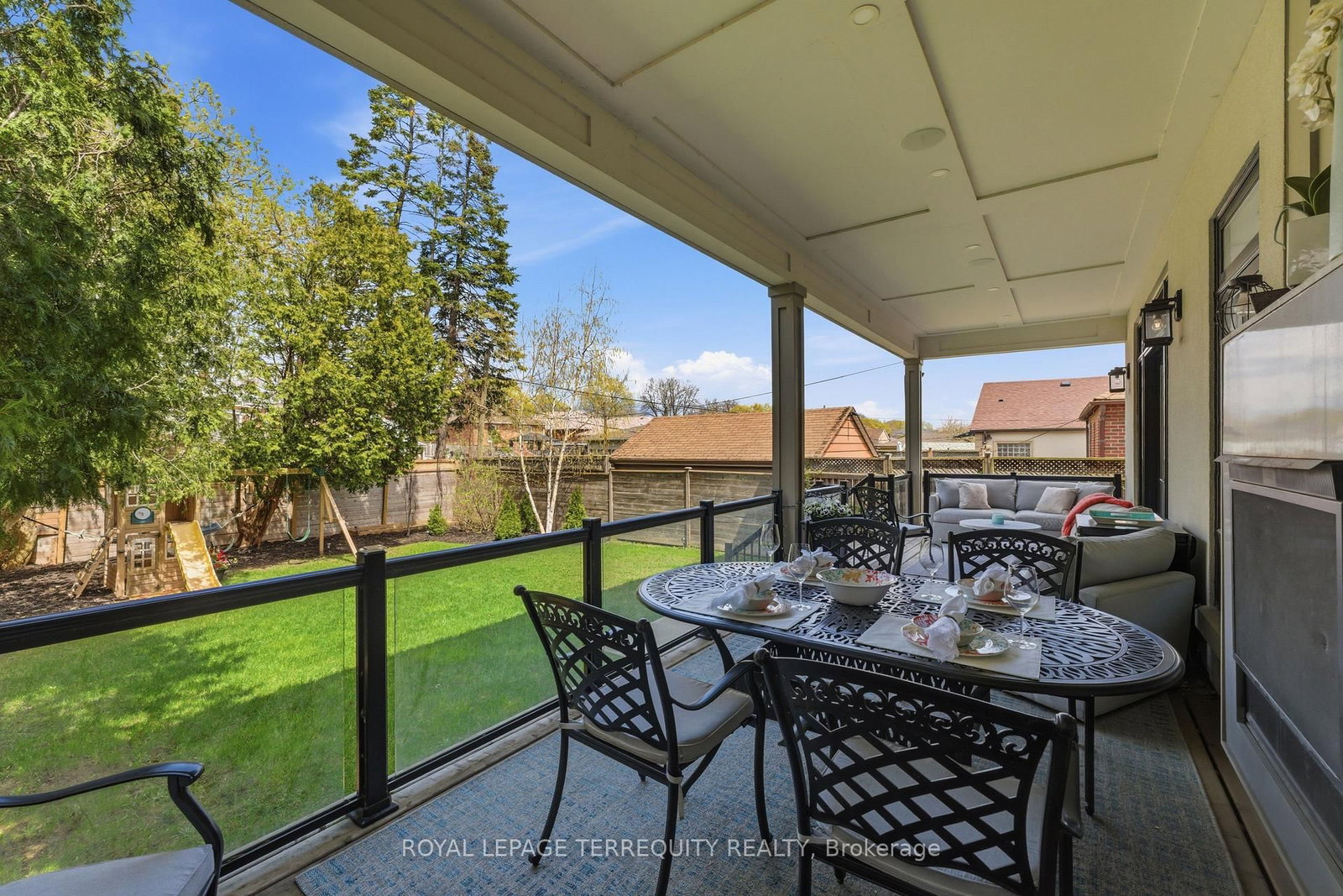 130 Edgecroft Road • Toronto, ON photo 41