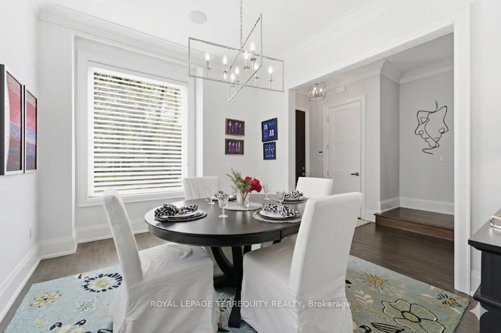 130 Edgecroft Road • Toronto, ON photo 8