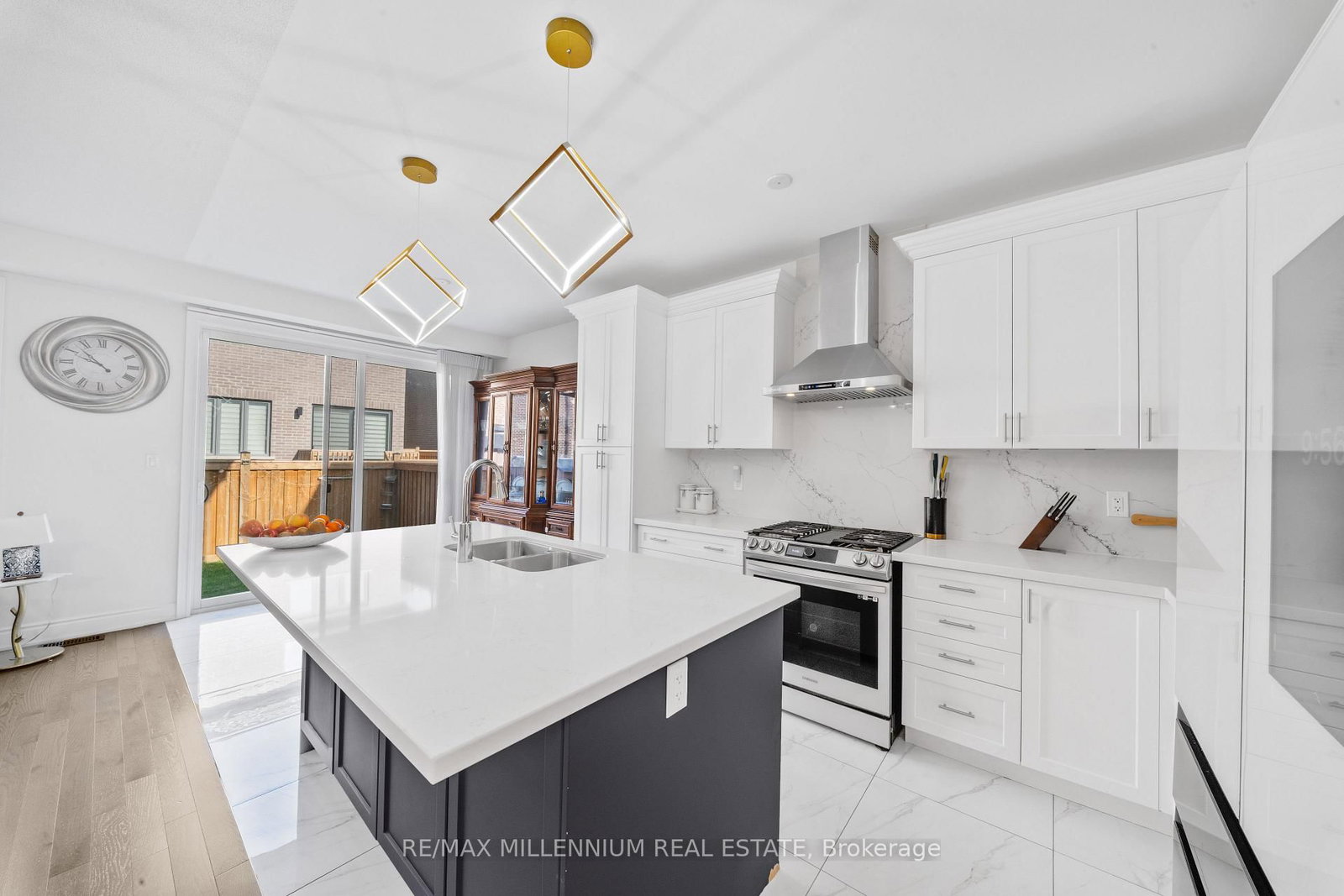 20 Calabria Drive • Caledon, ON photo 12