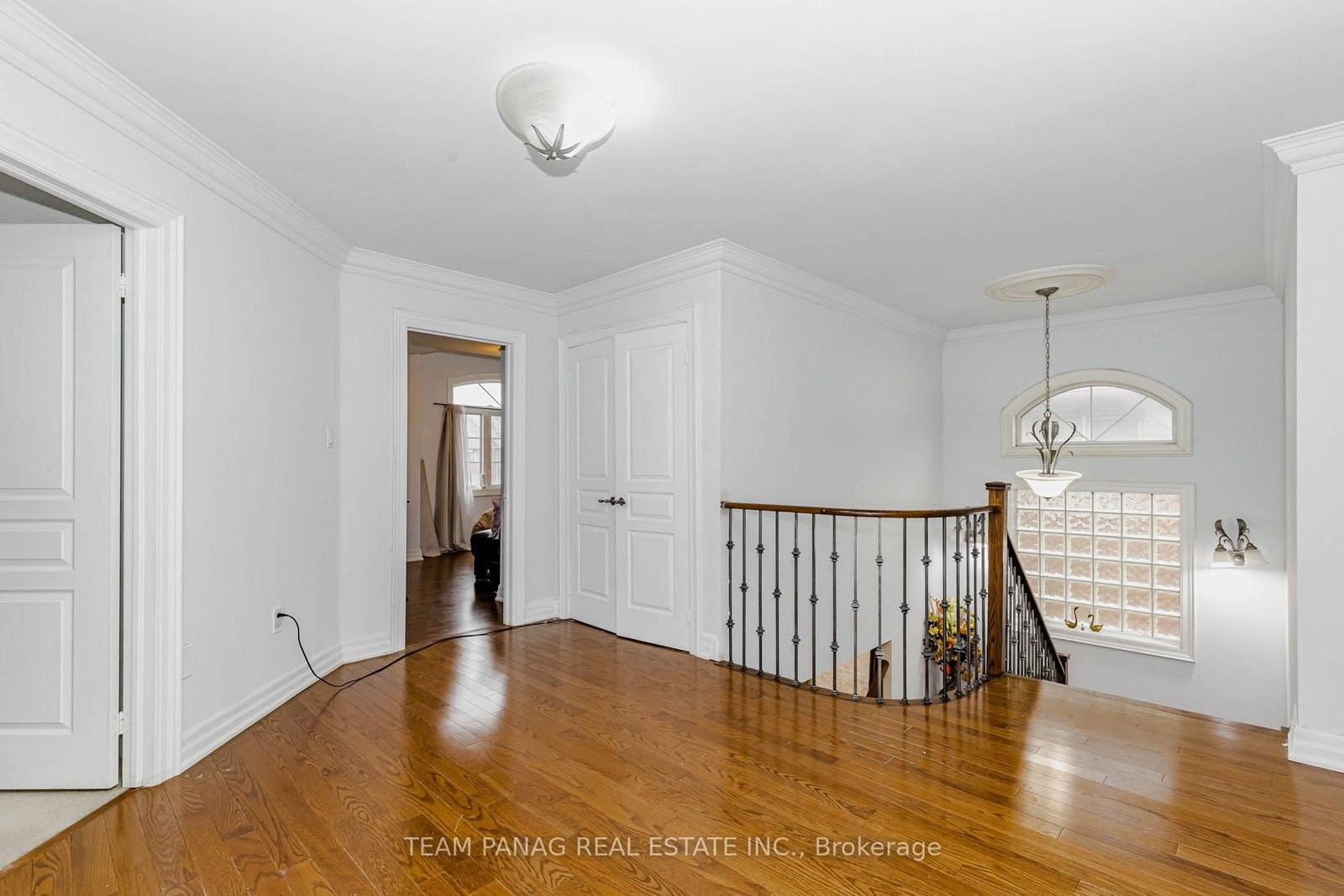 19 Valleycreek Drive • Brampton, ON photo 16