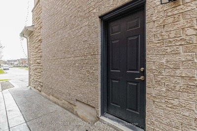 19 Valleycreek Brampton,ON L6P 2B7 — Photo 31