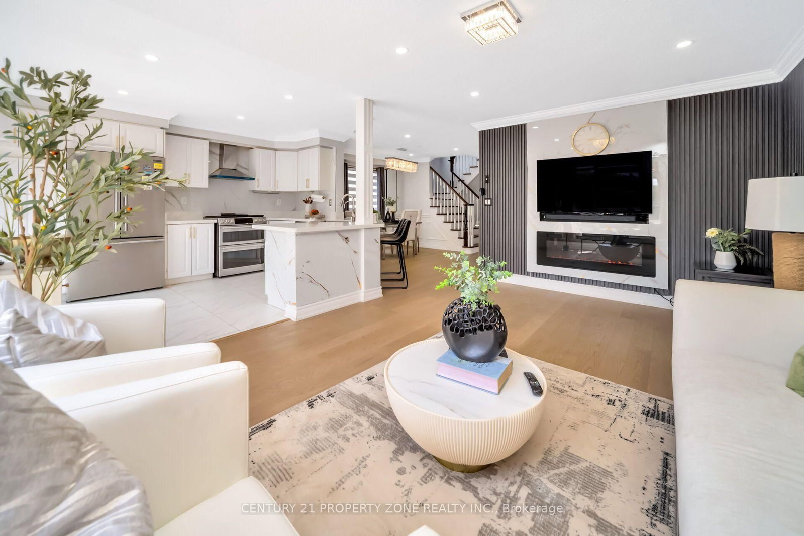 400 Patterson Drive • Milton, ON photo 2