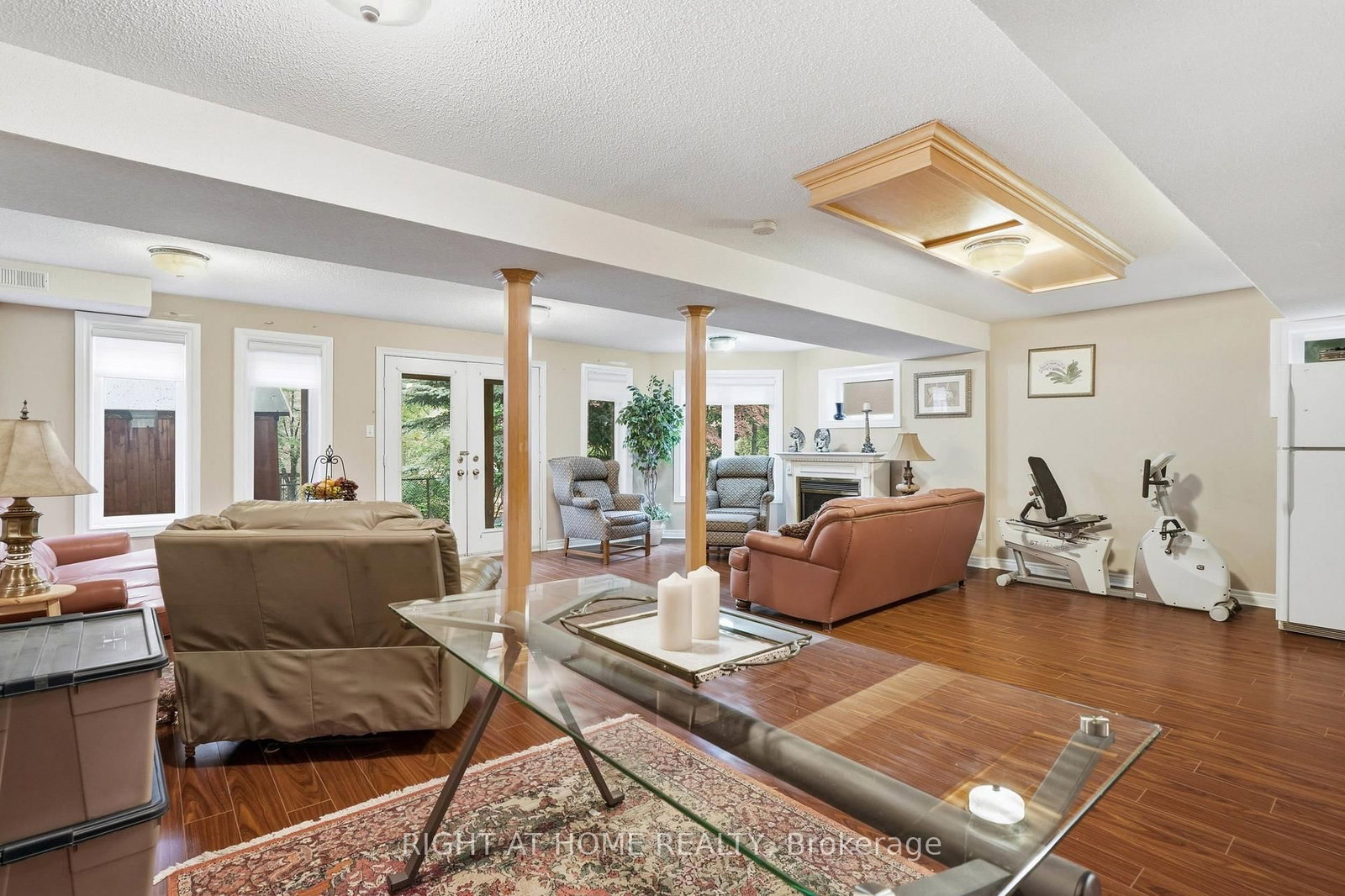2121 Pinevalley Crescent • Oakville, ON photo 33