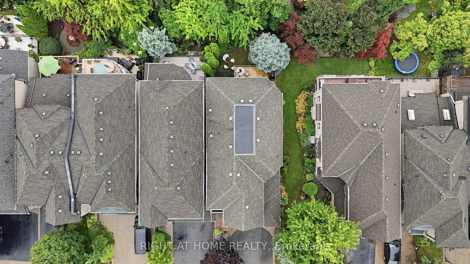 2121 Pinevalley Crescent • Oakville, ON photo 42
