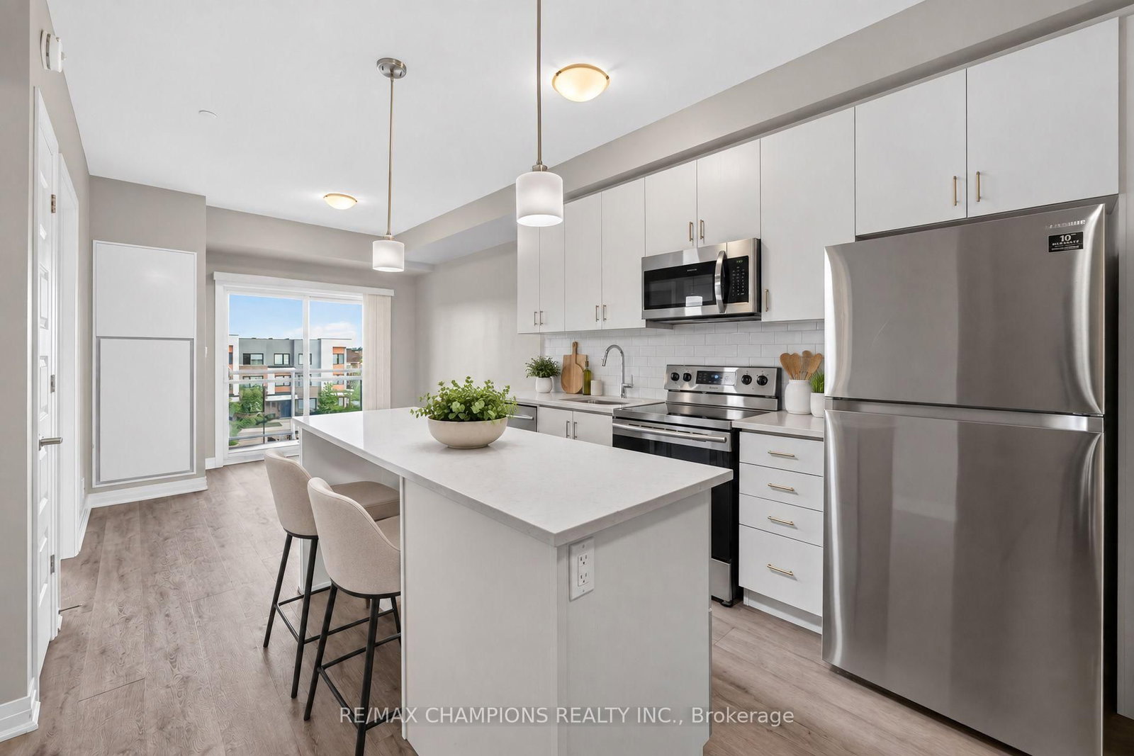 128 Grovewood Common • #308 • Oakville, ON photo 13