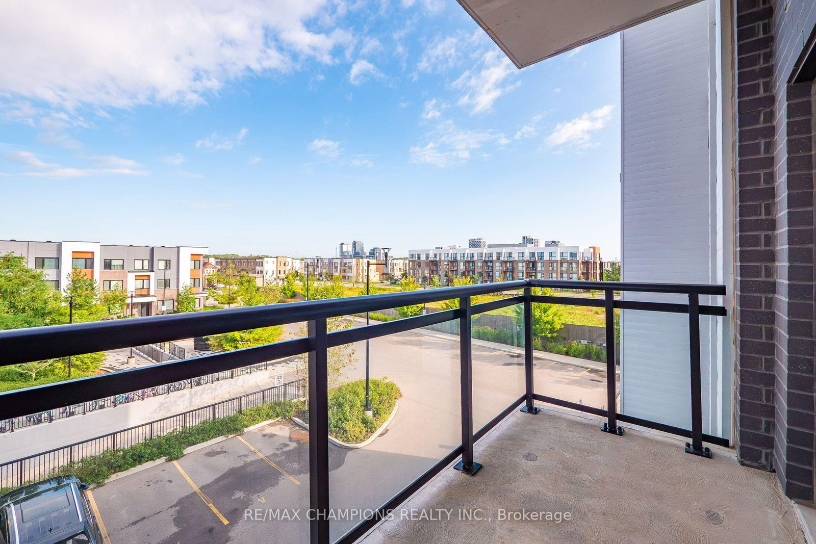 128 Grovewood Common • #308 • Oakville, ON photo 35