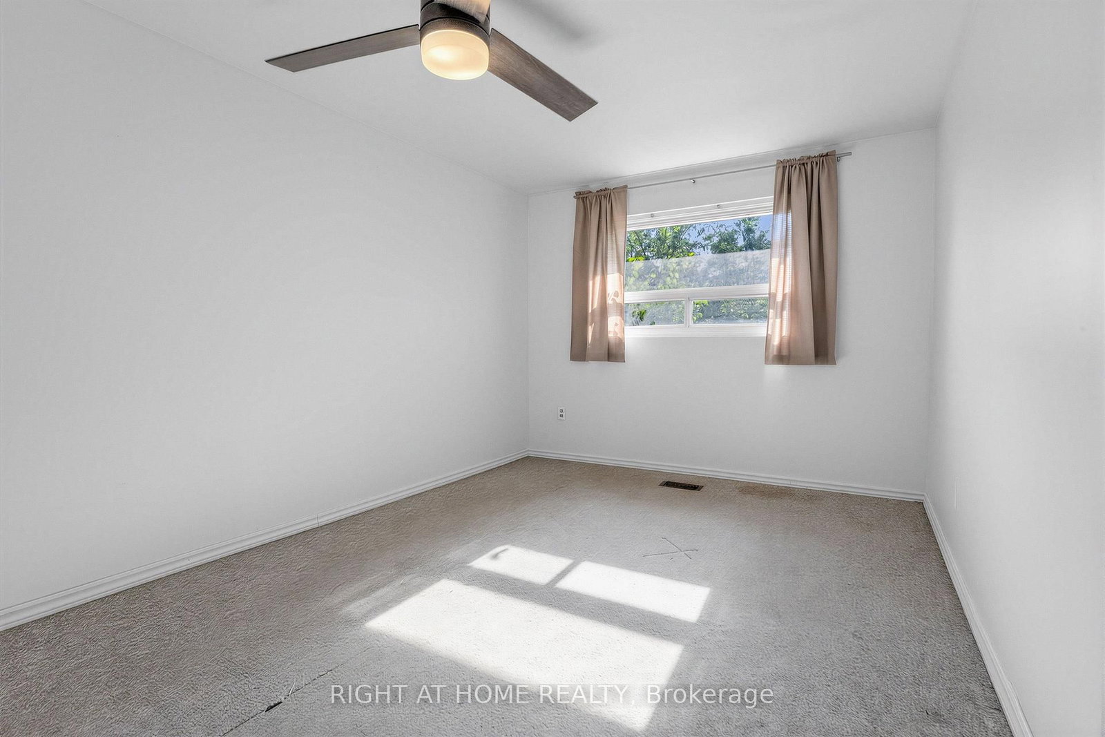 46 Aloma Crescent • Brampton, ON photo 13