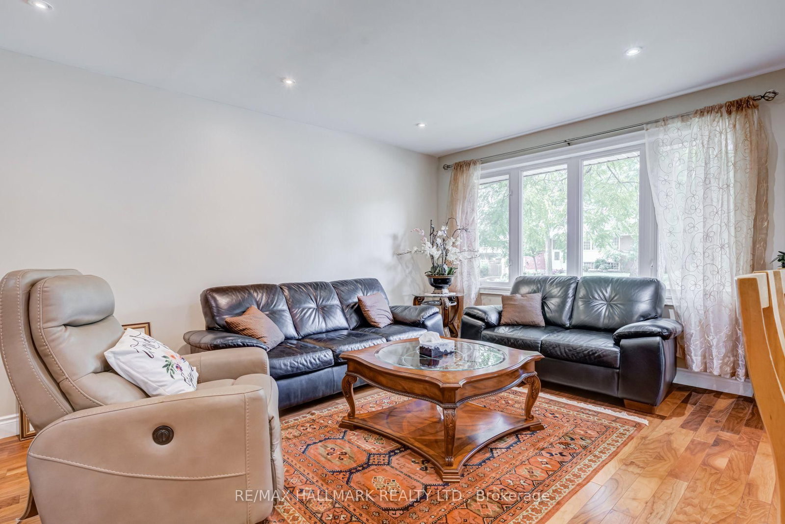 1218 Grange Road • Oakville, ON photo 12