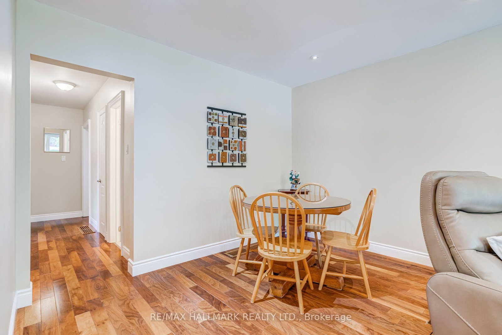 1218 Grange Road • Oakville, ON photo 14