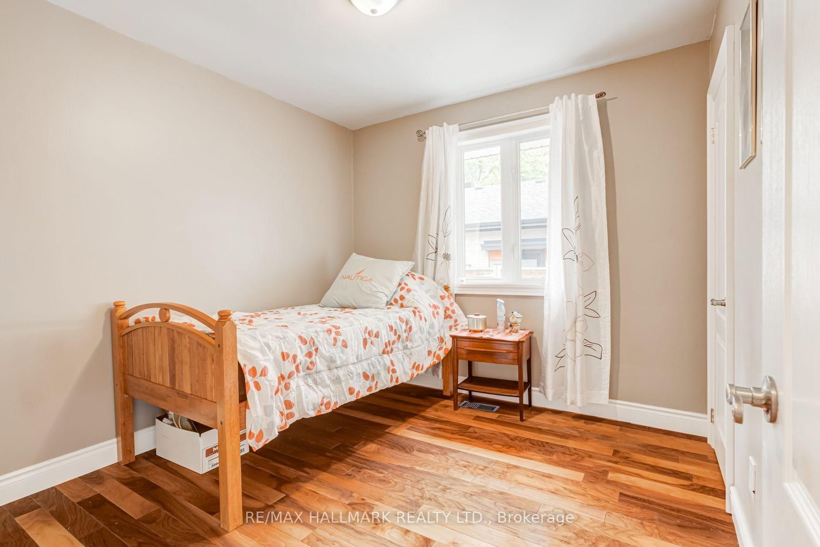 1218 Grange Road • Oakville, ON photo 19