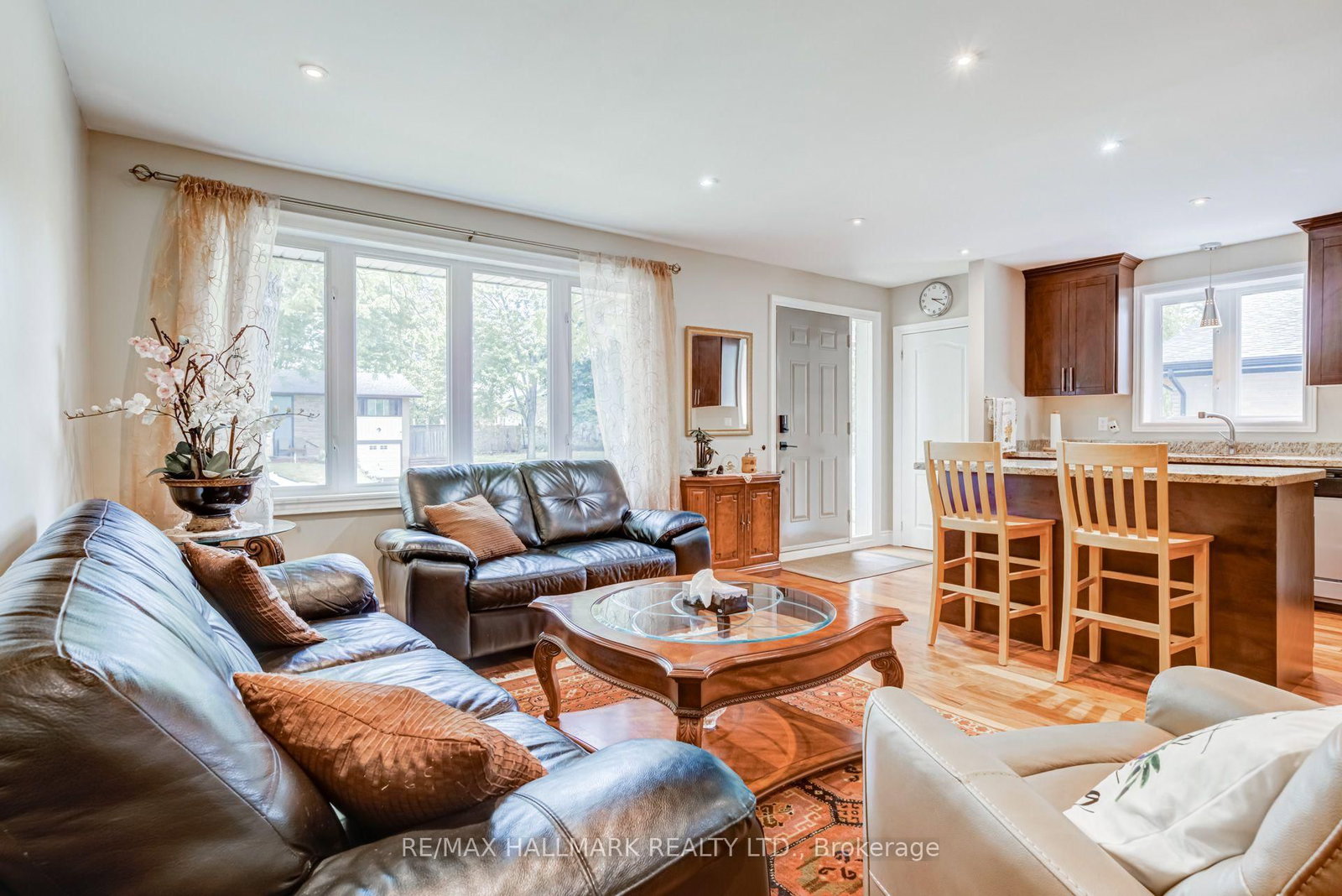 1218 Grange Road • Oakville, ON photo 6