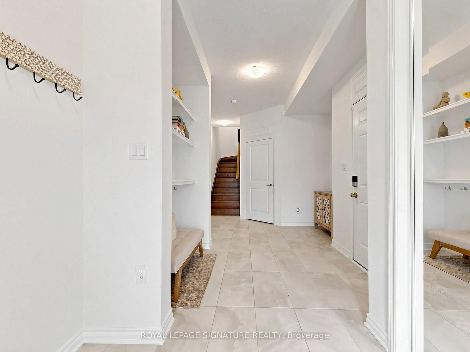 85 Kepple Circle • Brampton, ON photo 5