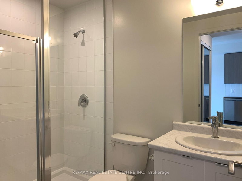 209 - 58 Sky Harbour Drive