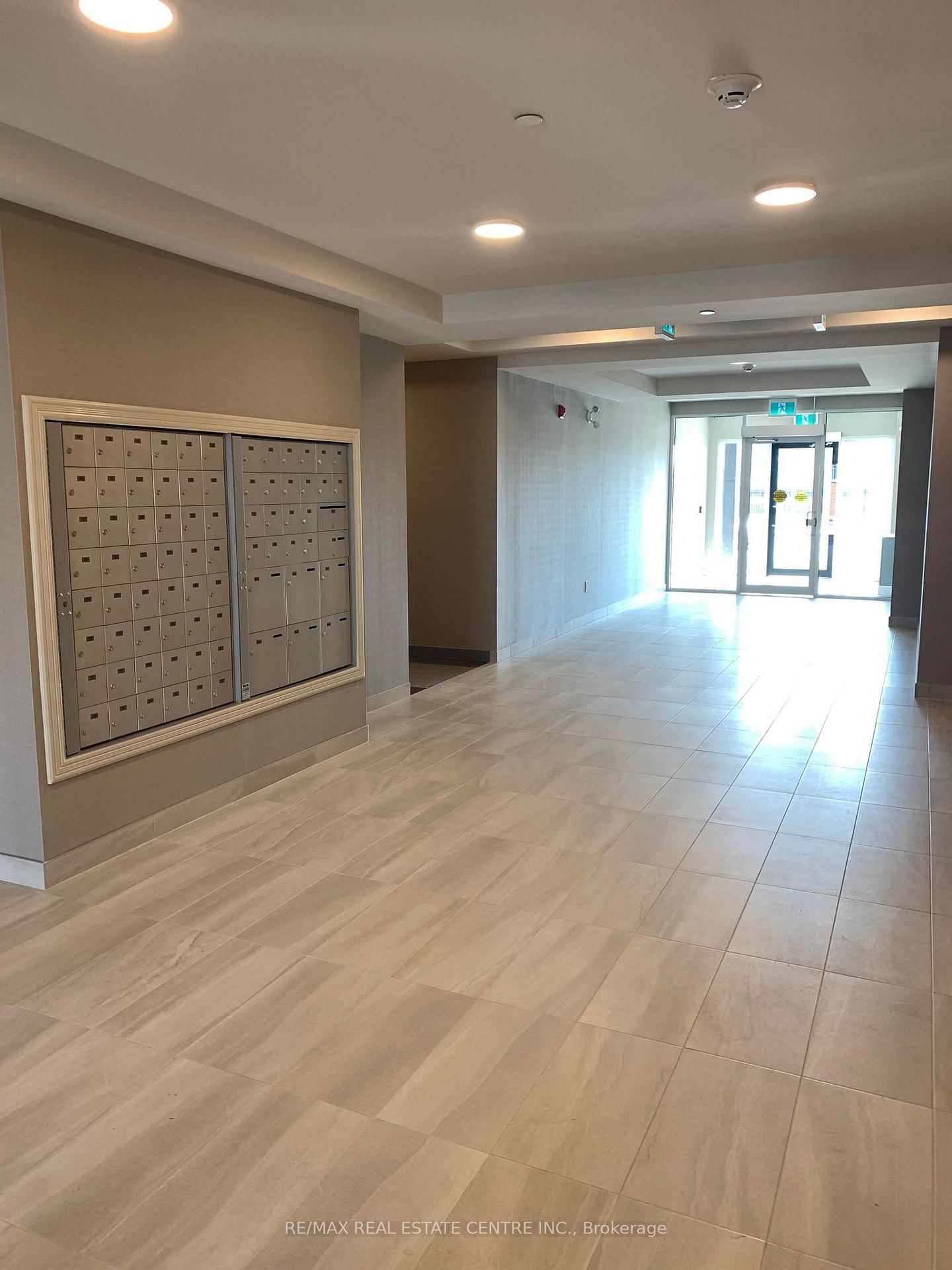 58 Sky Harbour Brampton,ON L6Y 6J1 — Photo 9