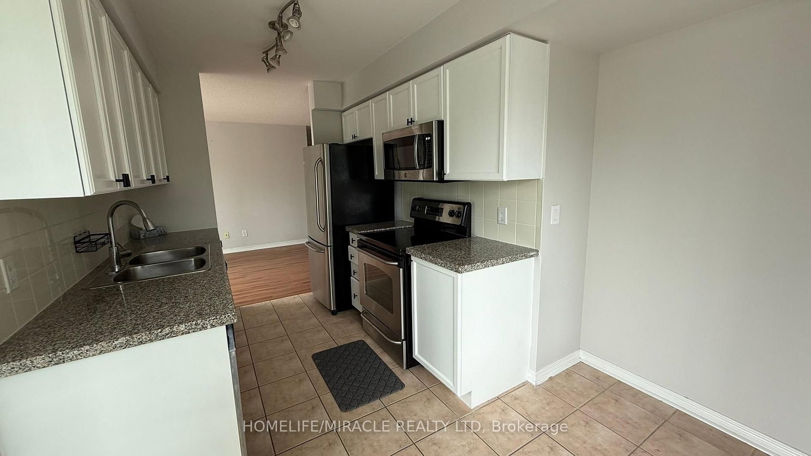 4889 Kimbermount Mississauga,ON L5M 7R9 — Photo 14