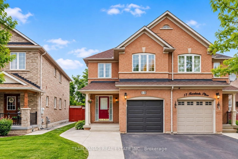 15 Revelstoke Place
