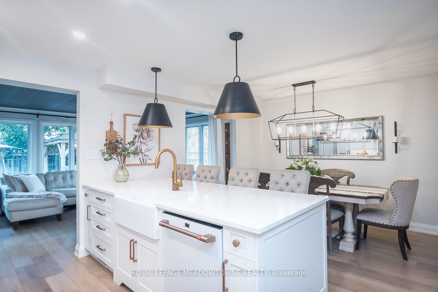 823 Laurier Avenue • Milton, ON photo 10