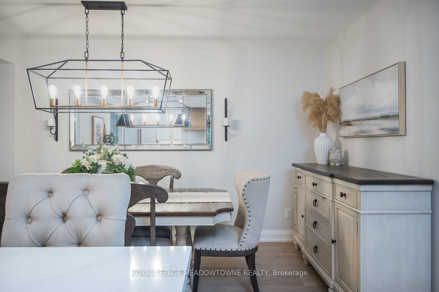 823 Laurier Avenue • Milton, ON photo 12