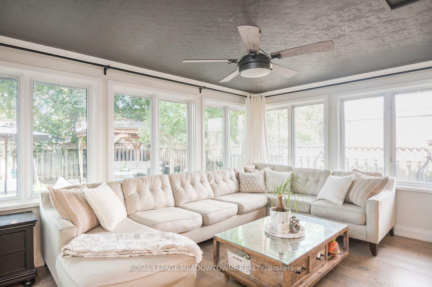 823 Laurier Avenue • Milton, ON photo 14