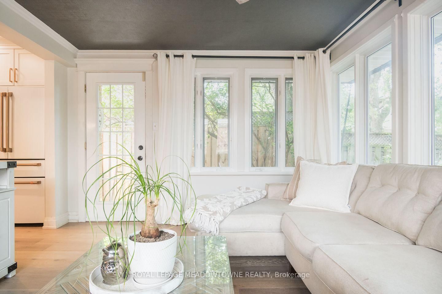 823 Laurier Avenue • Milton, ON photo 15