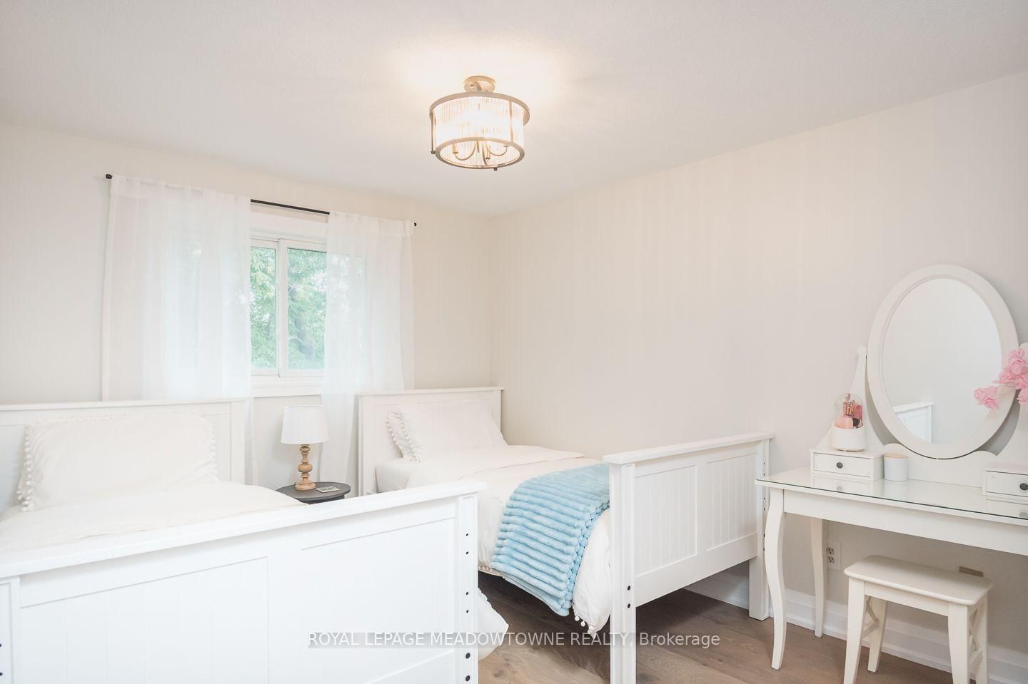 823 Laurier Avenue • Milton, ON photo 28