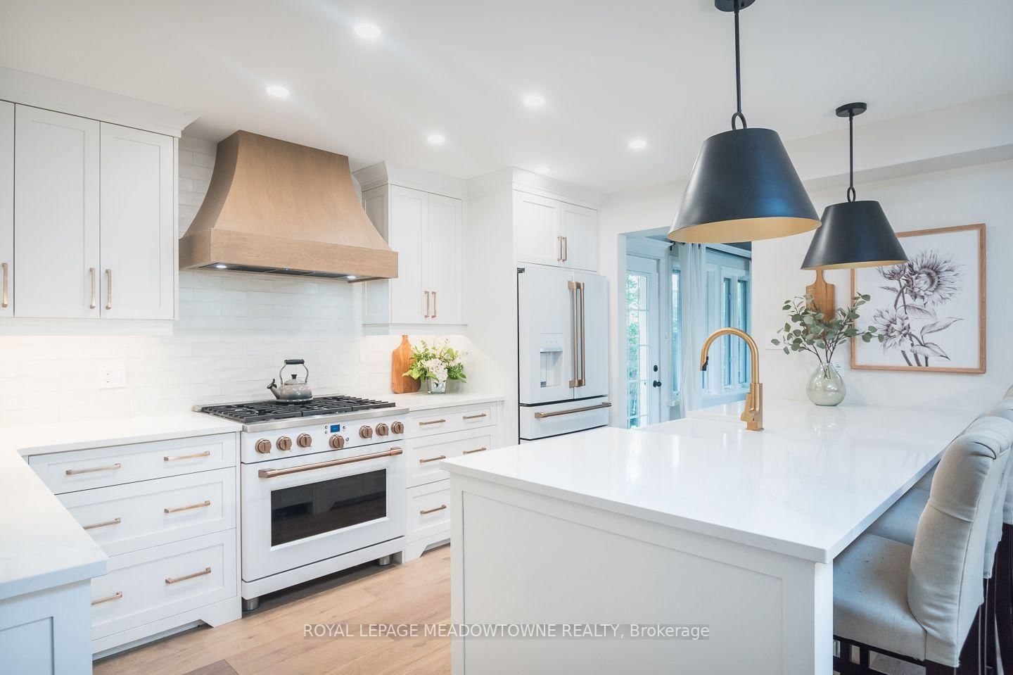 823 Laurier Avenue • Milton, ON photo 5