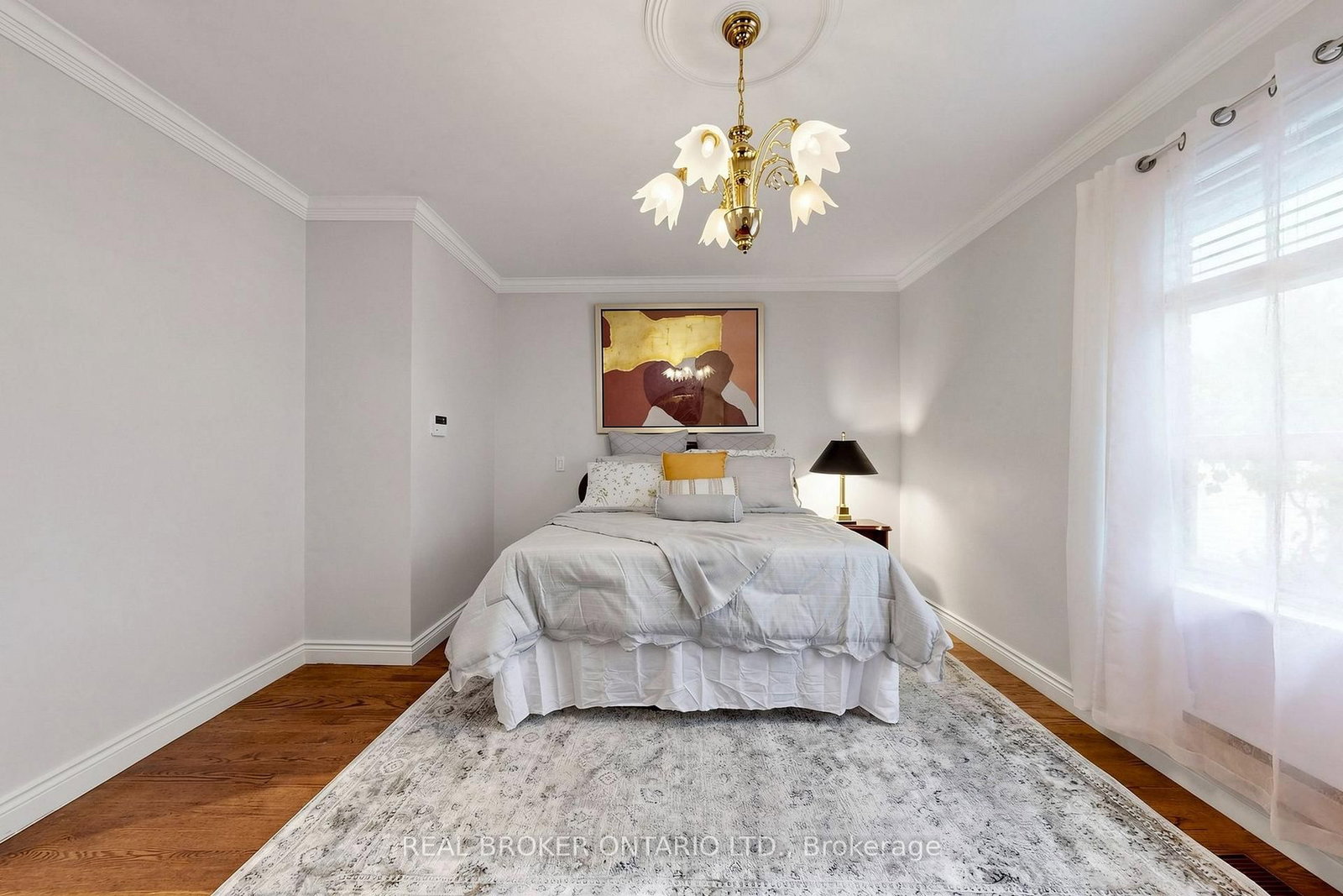 2 Dorking Crescent • Toronto, ON photo 17