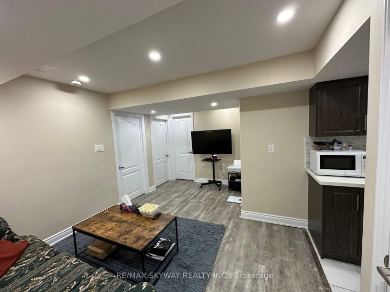 Basement - 71 Vezna Crescent