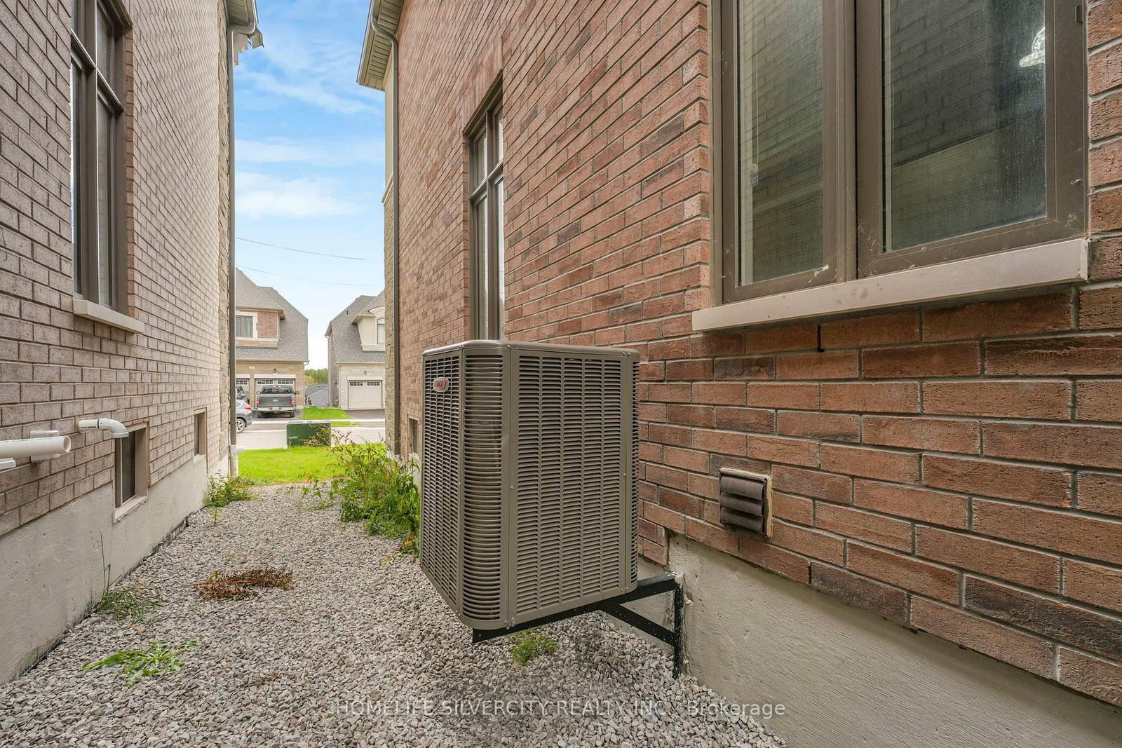 85 James Walker Avenue • Caledon, ON photo 44