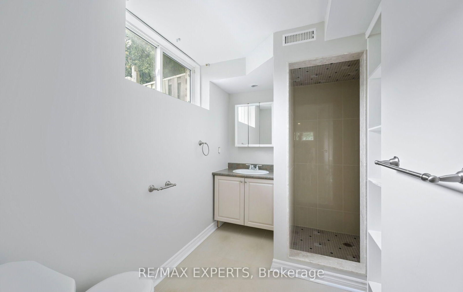 13 Paulette Way • Caledon, ON photo 39