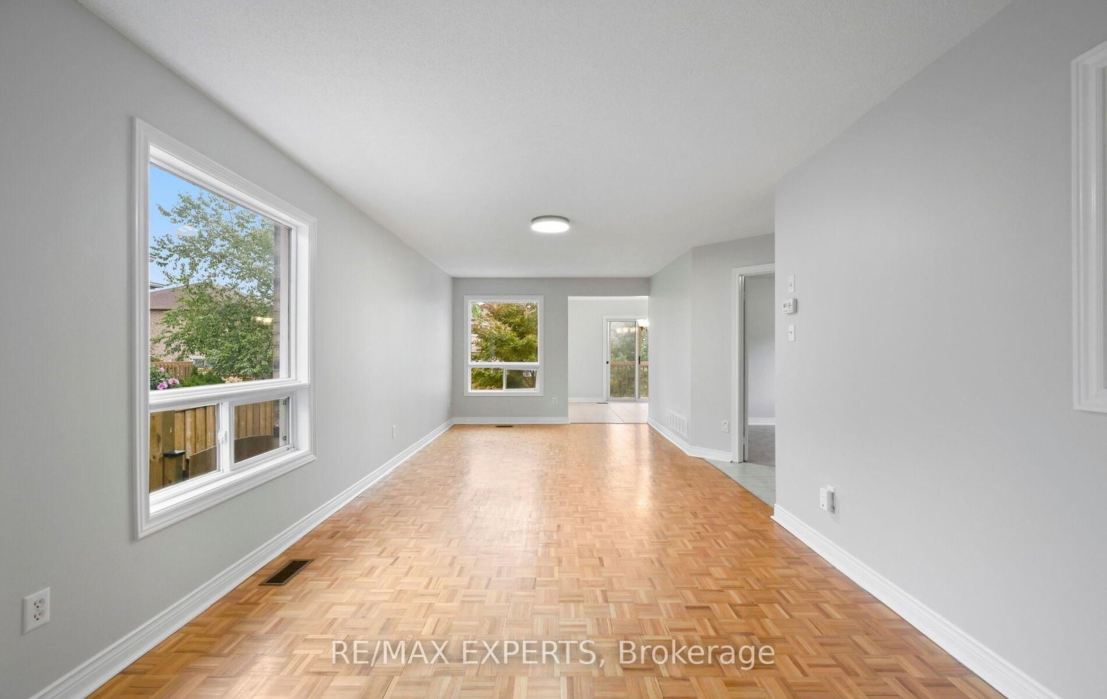 13 Paulette Way • Caledon, ON photo 5