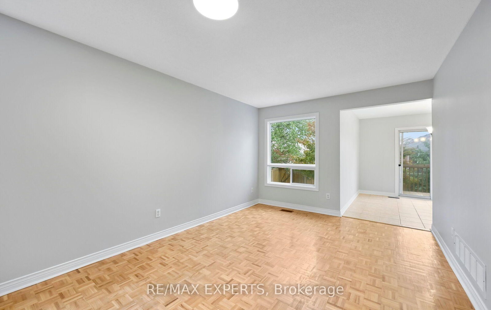 13 Paulette Way • Caledon, ON photo 8