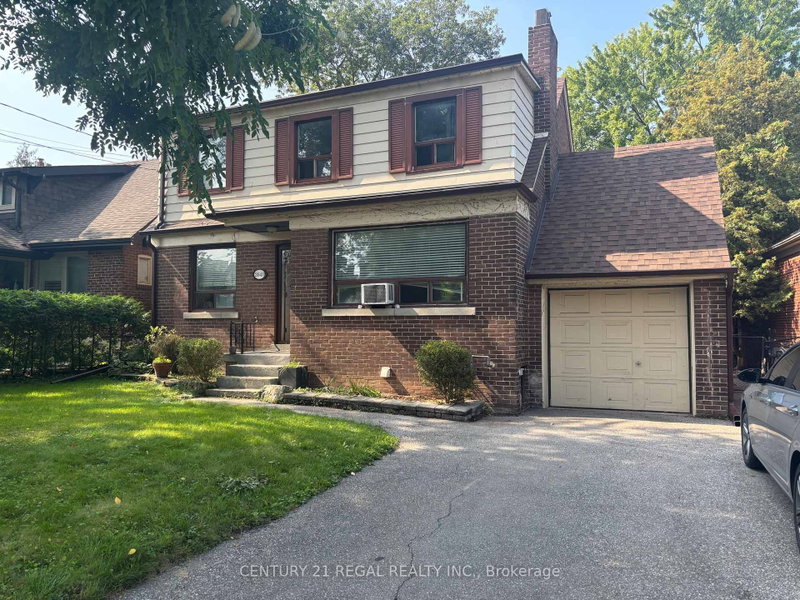 2640 Lake Shore Boulevard W
