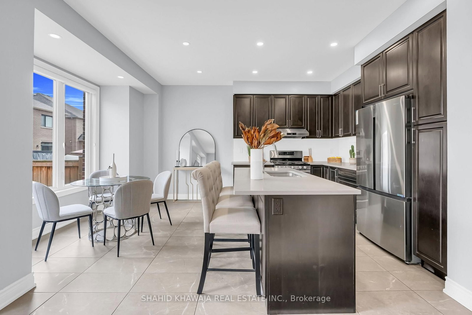 1221 Raspberry Terrace • Milton, ON photo 11