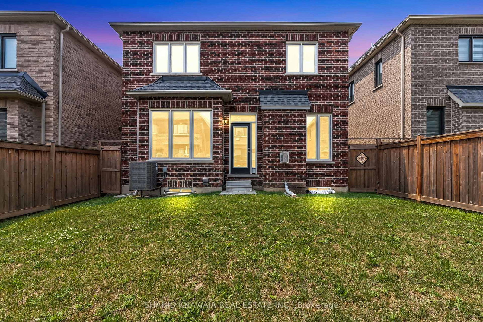 1221 Raspberry Terrace • Milton, ON photo 38