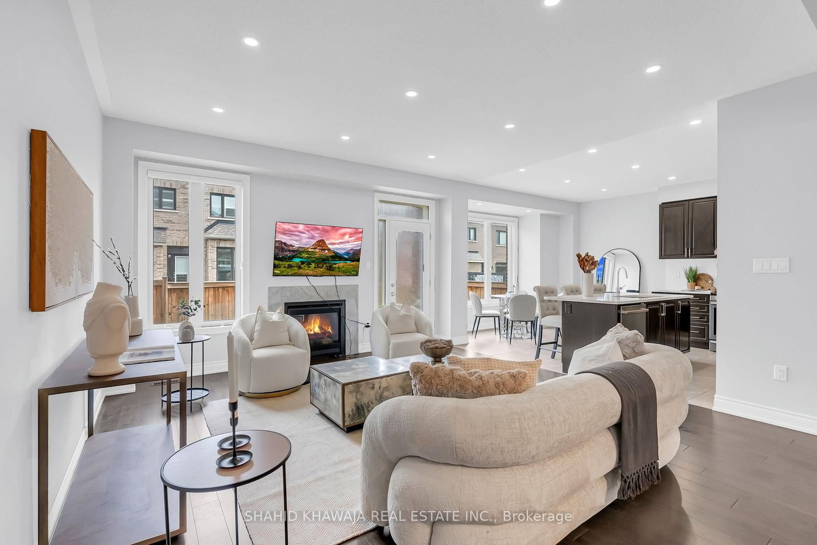 1221 Raspberry Terrace • Milton, ON photo 8
